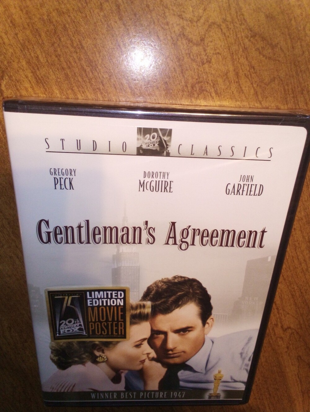 Gentleman's Agreement 20th Cent Fox Studio Classics 2003 Gregory Peck DVD Sealed